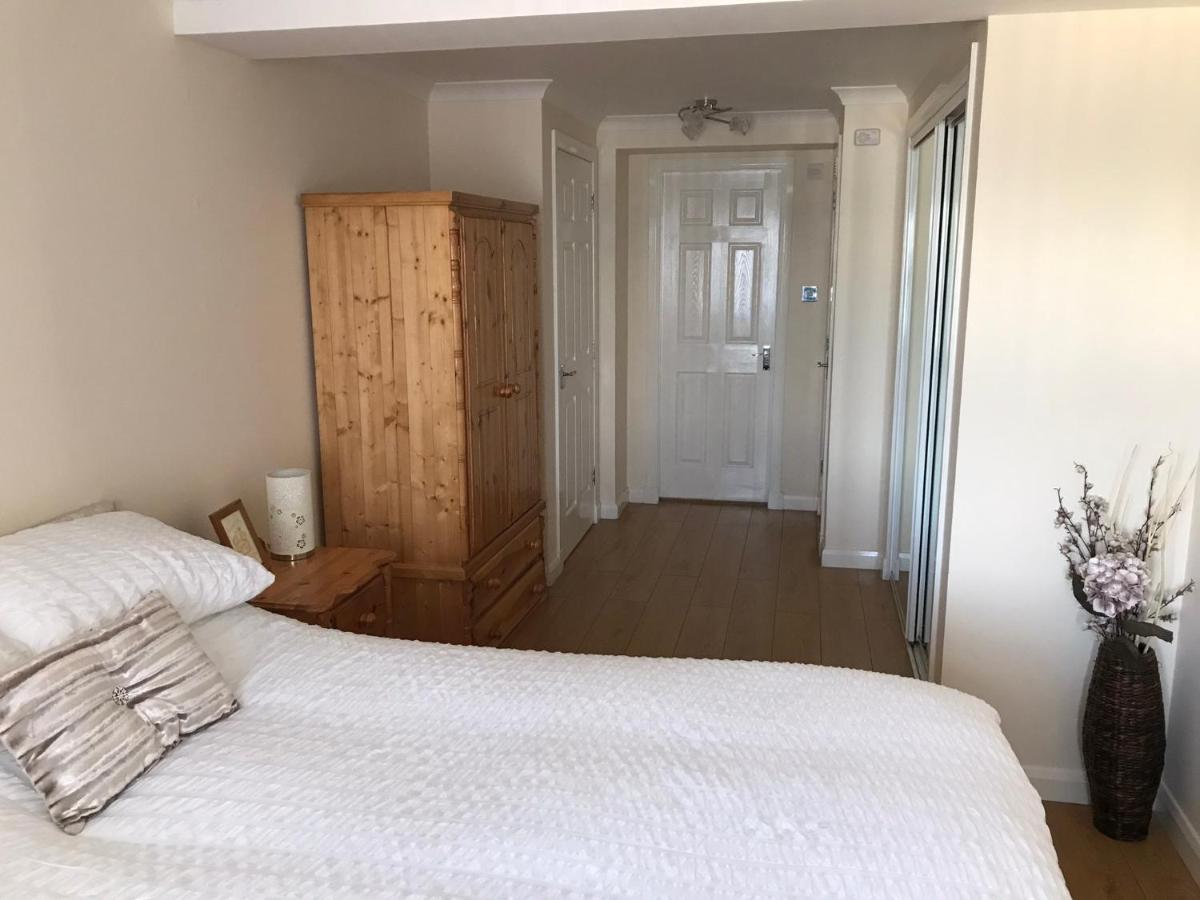 Beautiful 3-Bed Apartment In Gourock Dış mekan fotoğraf
