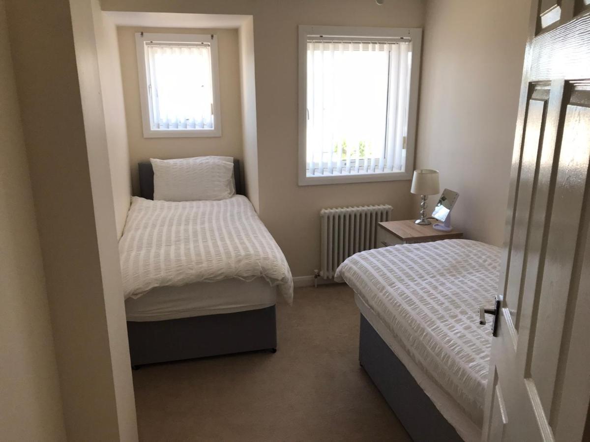 Beautiful 3-Bed Apartment In Gourock Dış mekan fotoğraf