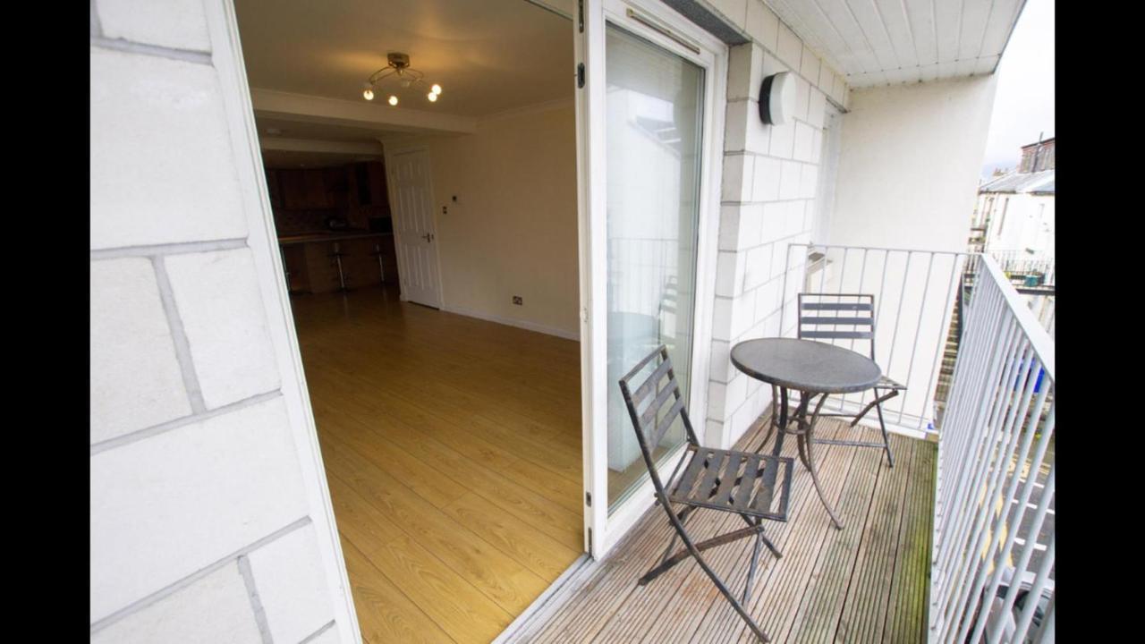 Beautiful 3-Bed Apartment In Gourock Dış mekan fotoğraf