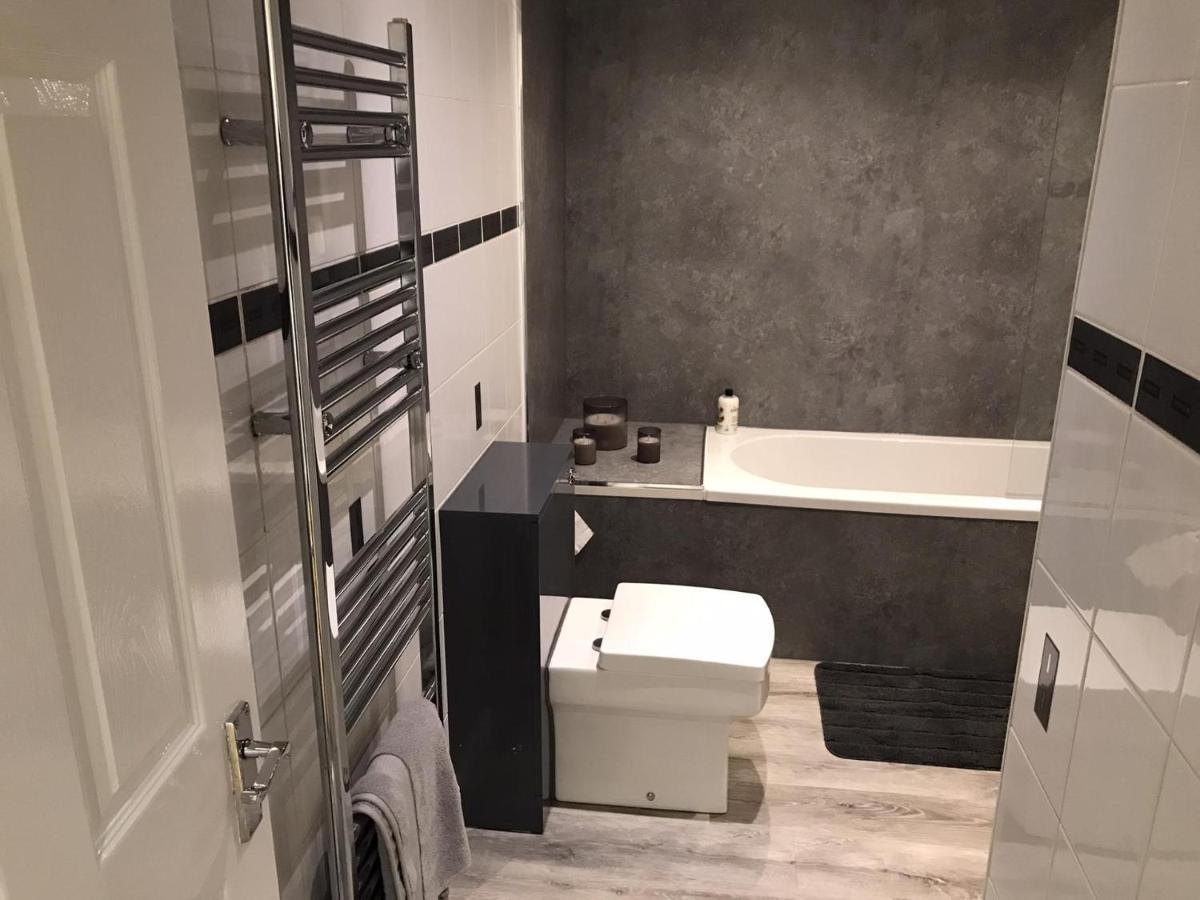 Beautiful 3-Bed Apartment In Gourock Dış mekan fotoğraf